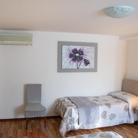 Villa Tal Borc à San Vito al Torre Extérieur photo